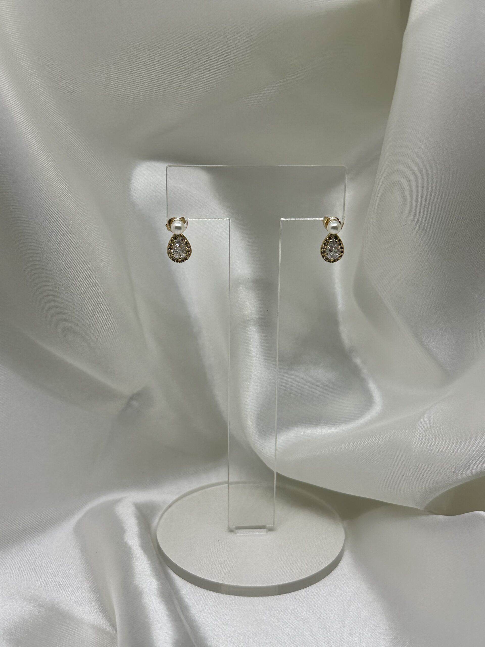 Pearled Grace Earrings