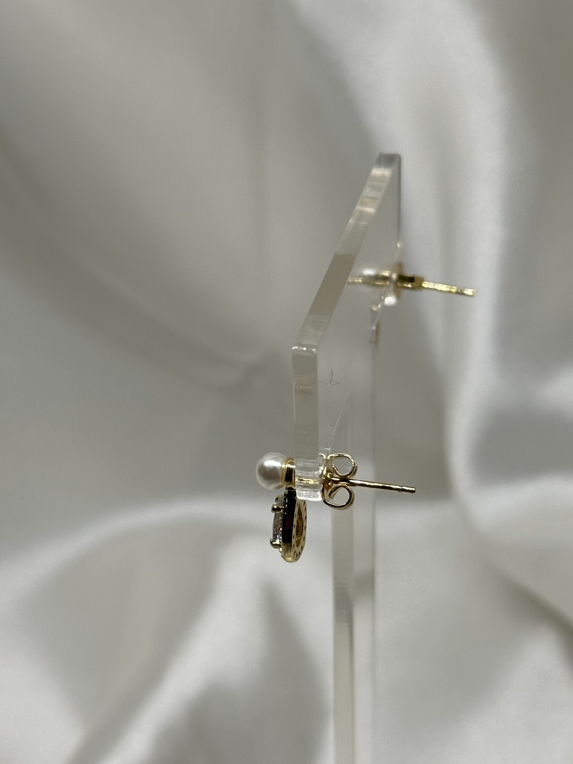 Pearled Grace Earrings - Image 3